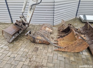 Excavator Takeuchi TB145 + 5 Cupe+ Picon + Cupla rapida  - imagine 3