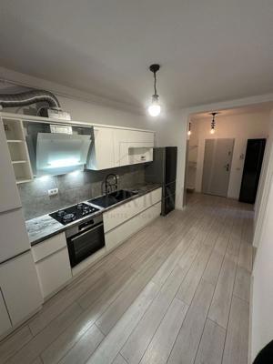 Apartament de inchiriat - o camera - Braytim - Loc de parcare