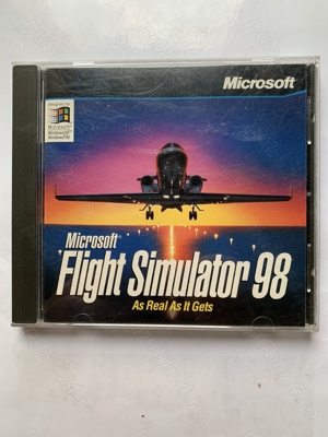 SIMULATOR de Pilotare a Elicopterului - LONGBOW2, a Avionului shi a automobilului sportif. - imagine 5