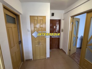 Apartament 2 camere decomandat 50 mp de vanzare Alba Iulia Cetate zona M-uri - imagine 7