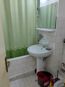 Închiriez apartament  - imagine 3