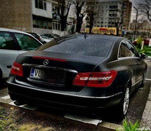 Mercedes E cupe  - imagine 2
