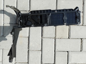 Vând capac culbutori Peugeot 308 SW II 2015 1,6 HDI  - imagine 5