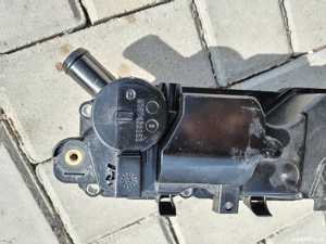 Vând capac culbutori Peugeot 308 SW II 2015 1,6 HDI  - imagine 4