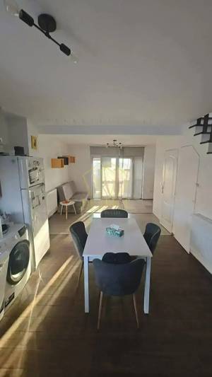 Duplex cu 3 camere, panouri solare si curte 30mp | Torontalului-Mehala - imagine 8