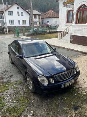 Mercedes-Benz 220 CDI