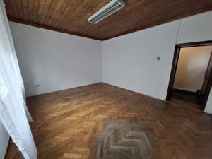 Zona centrala (la 5 minute de Centrul Vechi)   apartament tip duplex, s.u. 145 mp, etaj 1 - imagine 2