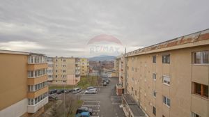 COMISION 0%| APARTAMENT 3 CAMERE| DE VANZARE| DECOMANDAT| DOUA BAI - imagine 17