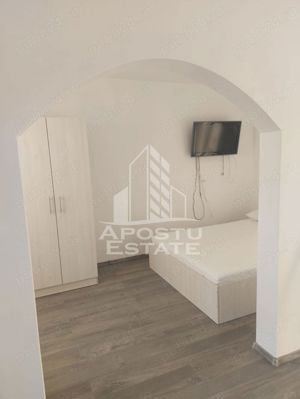 Apartament cu doua camere ,renovat complet ,zona Sagului