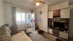 Vanzare apartament 1 camera cu parcare in Floresti- zona Mega Image Razoare - imagine 1