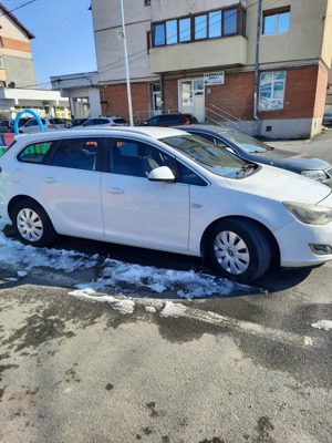 Opel Astra J Sport 1700 Diesel - imagine 3