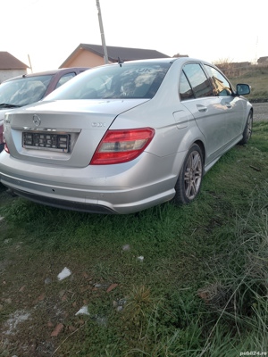 Mercedes Benz C 220 - imagine 3