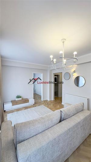 Apartament cu 2 camere mobilat si utilat 43 mp plus terasa de 12 mp in Floresti! - imagine 4