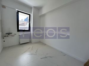 VANZARE APARTAMENT 3 CAMERE + CURTE 150 MP | ZONA ANDRONACHE | RENOVAT - imagine 8