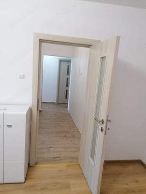 Închiriez apartament 2 camere, 58 mp, vis a vis primăria sector 1, bd Banu Manta. - imagine 5