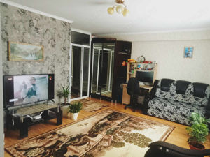 De vanzare apartament in zona Vlahuta - imagine 3