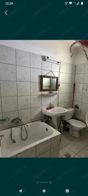 Vând apartament in casa veche (bonus teren extravilan) - imagine 1