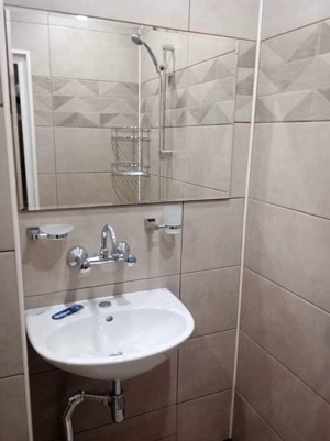 Ofer spre inchiriere Apartament cu 2 camere in zona Centru - imagine 3