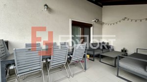 Casa in triplex 3 camere - central Dumbravita - imagine 17