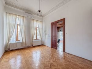 Bijuterie Arhitecturala | Apartament 4 Camere Vila