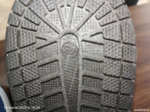 Vând adidași Nike Jordan mărime 43 