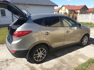 Vând Hyundai ix35   2011 - imagine 8