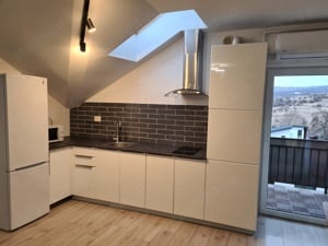 Închiriez apartament 3 camere în Buna ziua laga LIDL - imagine 1