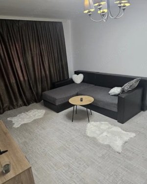 in zona DRISTOR chirie Apartament 2 camere pe Bld Camil Ressu - imagine 5