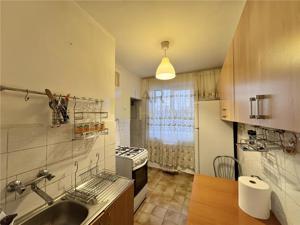 Apartament 2 camere, decomandat, Sud Bulevard - imagine 7