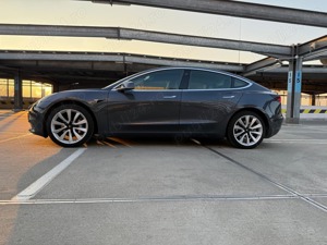 Tesla Model 3, Long Range 75KW, 351CP