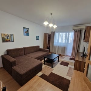 Proprietar, inchiriez apartament cu 2 camere, decomandat, sector 3