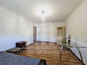 Apartament 3 camere decomandate cu garaj, Tolstoi - imagine 5