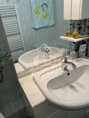 Apartament 2 camere , centrala proprie , clima, zona Aradului - imagine 7