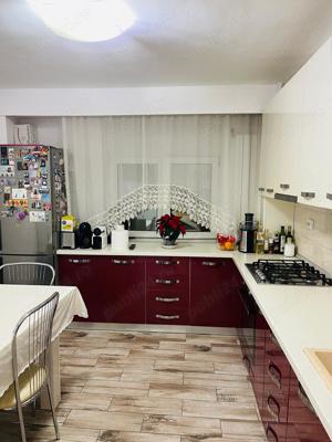 Vand apartament 3 camere - imagine 8