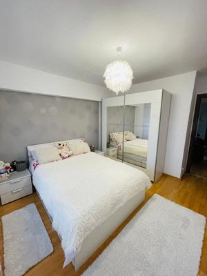 Vand apartament 3 camere - imagine 9