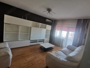 Vand apartament ultracentral, 4 camere, 2 bai, 2 balcoane, centrala proprie noua, mobilat