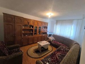 Vand apartament de 3 camere in Motru, ideal pentru familii! Proprietar - imagine 8