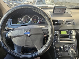 Vând Volvo xc90 7 2011 locuri în stare foarte buna Urgent - imagine 2