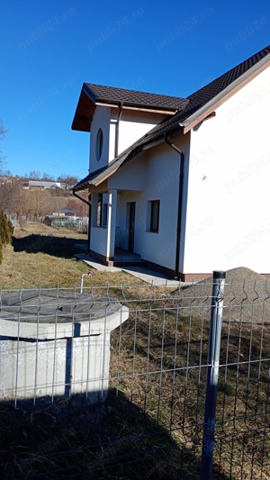 Se vinde casă nouă construcție robustă și elegantă  - imagine 5