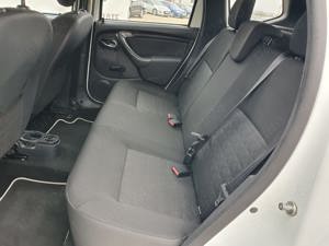 DACIA DUSTER 2014 1.5 Dci 110 Cp - imagine 9 DACIA DUSTER 2014 1.5 Dci 110 Cp - imagine 9