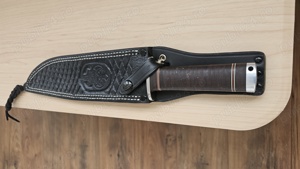 Fallkniven Tor,perfecta stare,folosit ocazional la taiat carne. - imagine 2