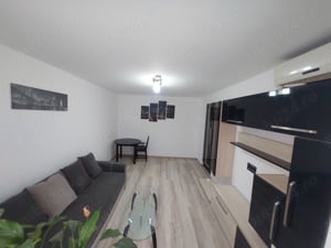 Inchiriez apartament 2 camere 40 mp, decomandat situat în Lacul Tei 