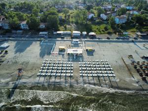 Angajăm beach-boy pentru sezonul 2025