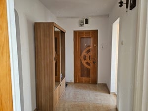 De închiriat apartament 3 camere în zona Dristor  - imagine 1