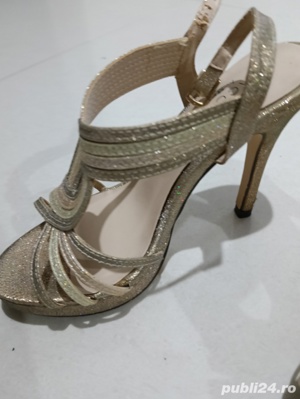 vanzari incaltaminte - imagine 2