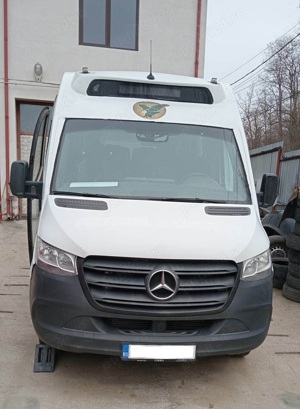 Mercedes -- Benz Sprinter 516, an 2019, Euro 6, AC, Webasto, 33+1 locuri cat.I, stare perfecta - imagine 2