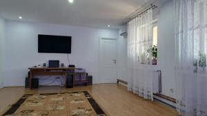 Vand Apartament Casa 5 camere  - imagine 2