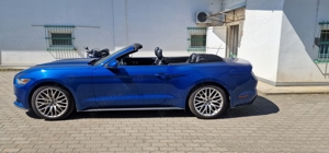 Vand Ford Mustang model SUA