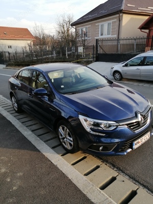 Renault Megane Sedan - imagine 2 Renault Megane Sedan - imagine 2