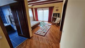 Vand casa de 380 mp, cu teren de 3500 mp in Sangeorgiu de Mures - imagine 9